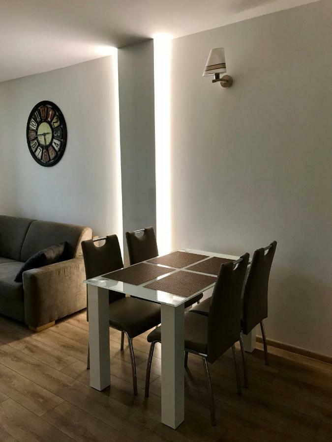 Apartman Franz ตาตรันสกา ลอมนีจา ภายนอก รูปภาพ